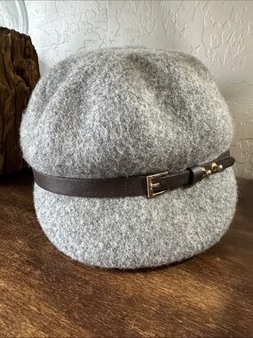 Wool Blend Gray Newsboy Cap with Brown Leather Strap